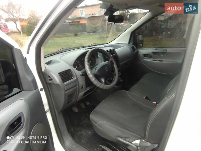 Белый Пежо Эксперт груз.-пасс., объемом двигателя 2 л и пробегом 282 тыс. км за 6500 $, фото 12 на Automoto.ua