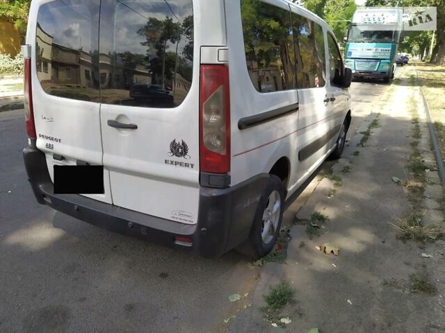 Білий Пежо Експерт вант.-пас., об'ємом двигуна 1.6 л та пробігом 200 тис. км за 6000 $, фото 2 на Automoto.ua
