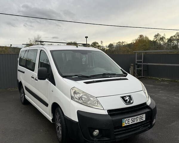 Белый Пежо Эксперт груз.-пасс., объемом двигателя 1.6 л и пробегом 405 тыс. км за 6000 $, фото 11 на Automoto.ua