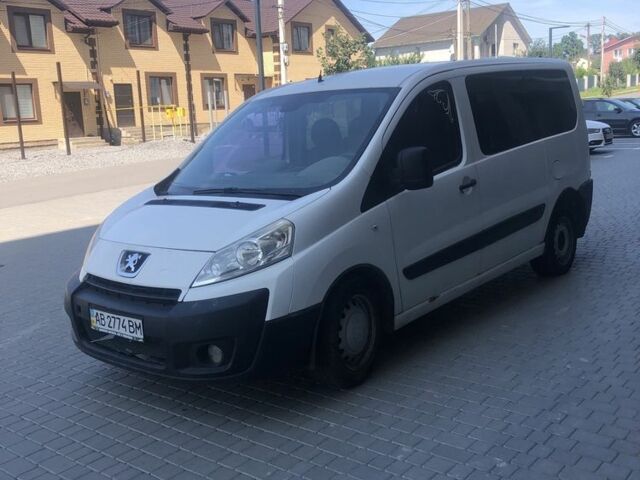 Білий Пежо Експерт вант.-пас., об'ємом двигуна 2 л та пробігом 345 тис. км за 4300 $, фото 2 на Automoto.ua