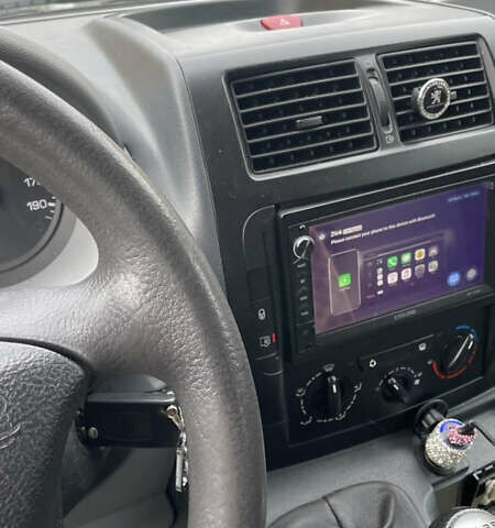 Белый Пежо Эксперт груз.-пасс., объемом двигателя 2 л и пробегом 323 тыс. км за 6500 $, фото 9 на Automoto.ua