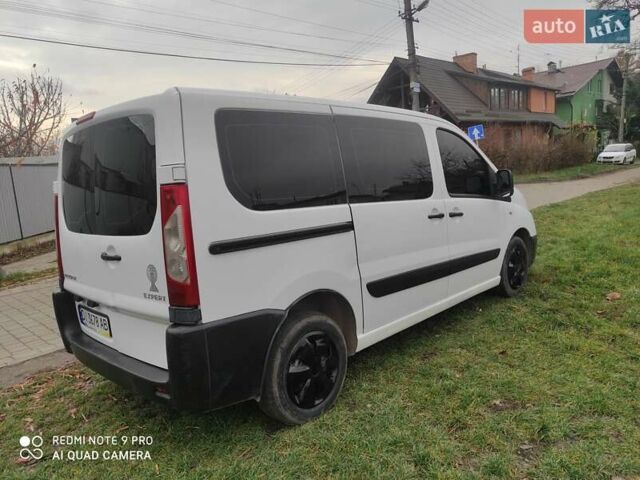 Белый Пежо Эксперт груз.-пасс., объемом двигателя 2 л и пробегом 282 тыс. км за 6500 $, фото 9 на Automoto.ua