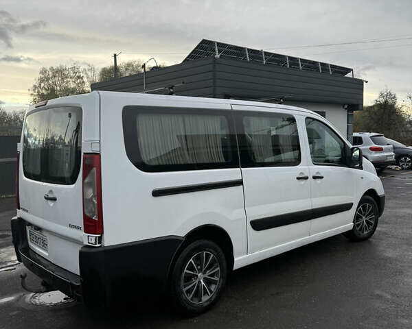 Белый Пежо Эксперт груз.-пасс., объемом двигателя 1.6 л и пробегом 405 тыс. км за 6000 $, фото 6 на Automoto.ua