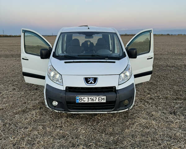Пежо Эксперт груз.-пасс. 2009 в Жидачов на Automoto.ua Белый Пежо Эксперт груз.-пасс., объемом двигателя 2 л и пробегом 303 тыс. км за 6000 $, фото 15 на Automoto.ua