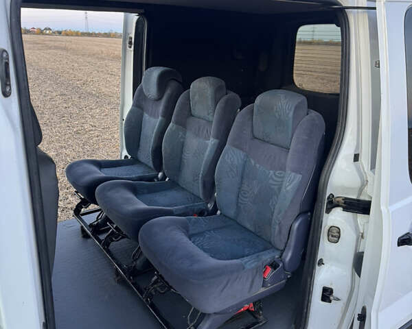 Пежо Эксперт груз.-пасс. 2009 в Жидачов на Automoto.ua Белый Пежо Эксперт груз.-пасс., объемом двигателя 2 л и пробегом 303 тыс. км за 6000 $, фото 13 на Automoto.ua