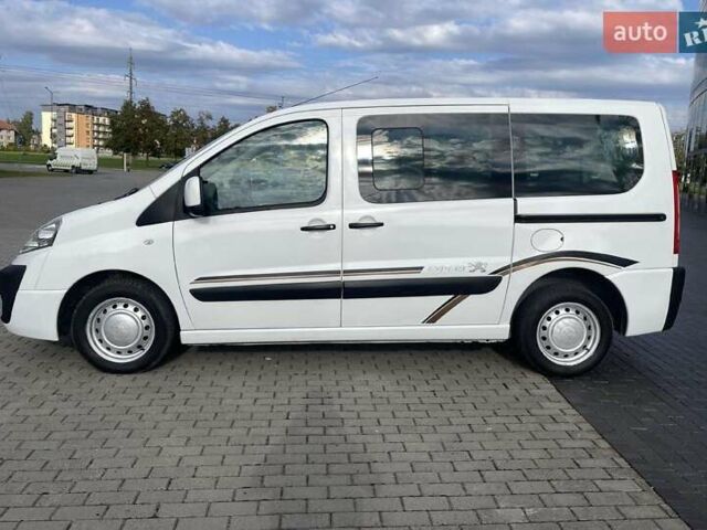 Білий Пежо Експерт вант.-пас., об'ємом двигуна 0 л та пробігом 198 тис. км за 5800 $, фото 5 на Automoto.ua