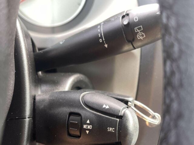 Белый Пежо Эксперт груз.-пасс., объемом двигателя 2 л и пробегом 198 тыс. км за 7800 $, фото 21 на Automoto.ua