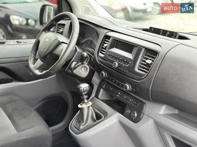 Белый Пежо Эксперт груз.-пасс., объемом двигателя 2 л и пробегом 250 тыс. км за 15500 $, фото 9 на Automoto.ua