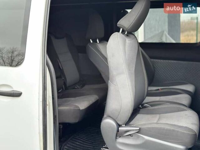 Белый Пежо Эксперт груз.-пасс., объемом двигателя 2 л и пробегом 250 тыс. км за 15500 $, фото 7 на Automoto.ua