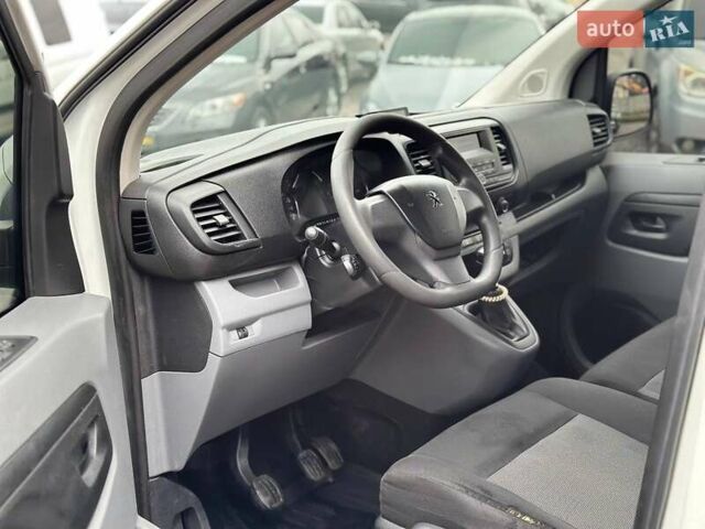 Белый Пежо Эксперт груз.-пасс., объемом двигателя 2 л и пробегом 250 тыс. км за 15500 $, фото 8 на Automoto.ua