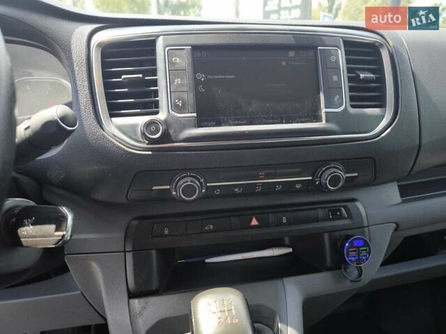 Білий Пежо Експерт вант.-пас., об'ємом двигуна 1.56 л та пробігом 277 тис. км за 12900 $, фото 9 на Automoto.ua