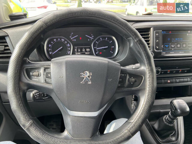 Белый Пежо Эксперт груз.-пасс., объемом двигателя 2 л и пробегом 260 тыс. км за 16000 $, фото 25 на Automoto.ua