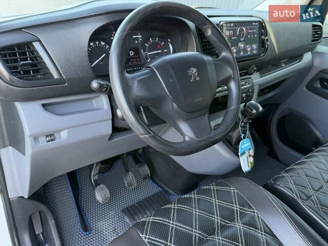Белый Пежо Эксперт груз.-пасс., объемом двигателя 2 л и пробегом 298 тыс. км за 14200 $, фото 62 на Automoto.ua
