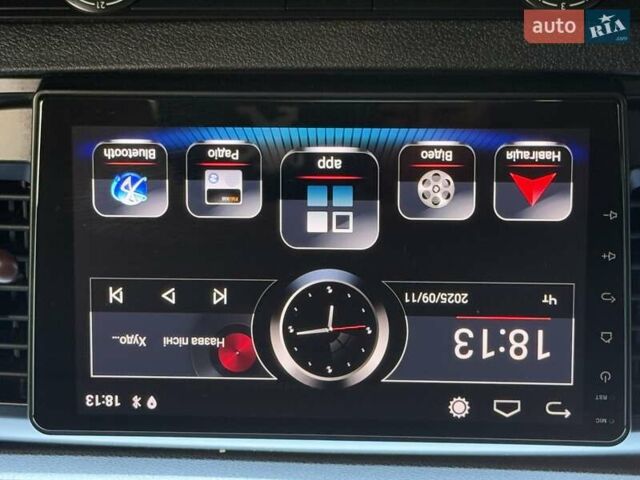 Белый Пежо Эксперт груз.-пасс., объемом двигателя 2 л и пробегом 298 тыс. км за 14200 $, фото 81 на Automoto.ua