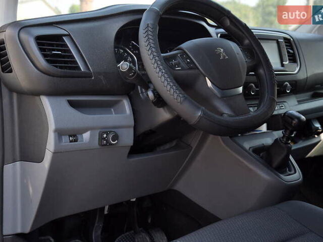 Белый Пежо Эксперт груз.-пасс., объемом двигателя 2 л и пробегом 229 тыс. км за 17500 $, фото 17 на Automoto.ua