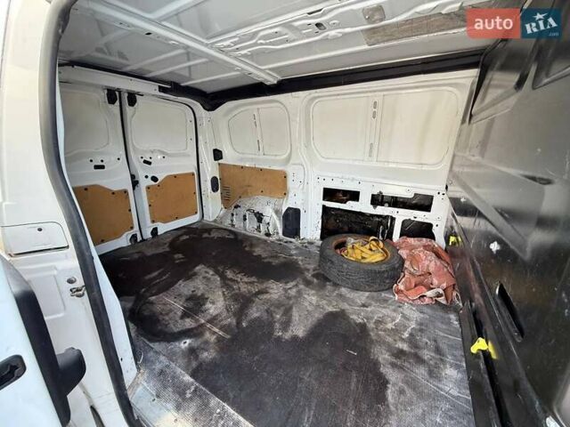 Белый Пежо Эксперт груз.-пасс., объемом двигателя 1.56 л и пробегом 27 тыс. км за 14800 $, фото 13 на Automoto.ua
