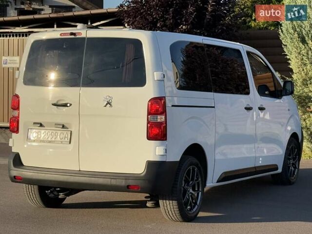 Белый Пежо Эксперт груз.-пасс., объемом двигателя 2 л и пробегом 298 тыс. км за 14200 $, фото 46 на Automoto.ua