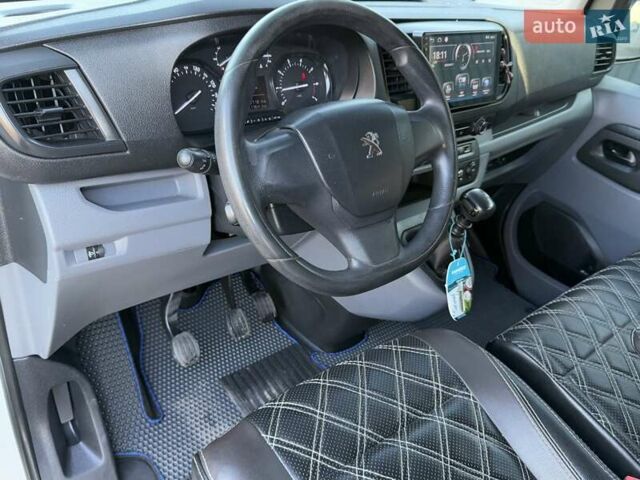 Белый Пежо Эксперт груз.-пасс., объемом двигателя 2 л и пробегом 298 тыс. км за 14200 $, фото 61 на Automoto.ua