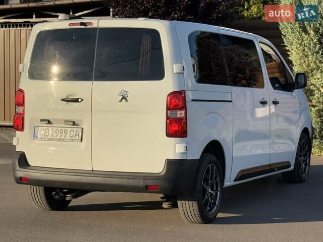 Белый Пежо Эксперт груз.-пасс., объемом двигателя 2 л и пробегом 298 тыс. км за 14200 $, фото 45 на Automoto.ua