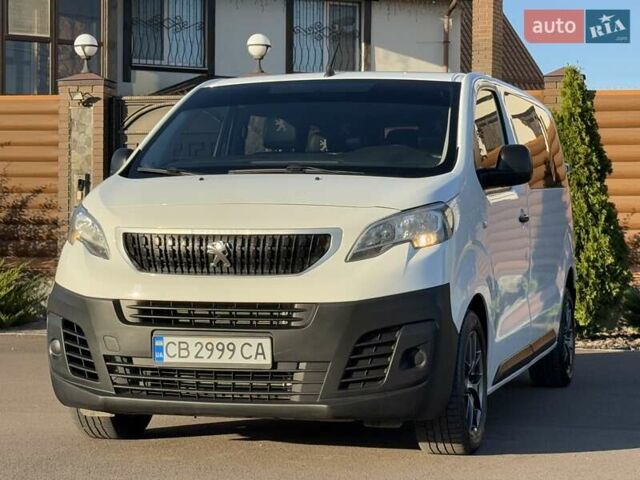Белый Пежо Эксперт груз.-пасс., объемом двигателя 2 л и пробегом 298 тыс. км за 14200 $, фото 1 на Automoto.ua