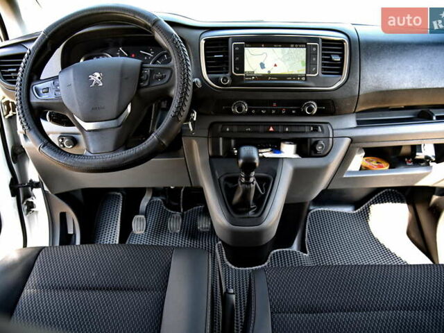 Белый Пежо Эксперт груз.-пасс., объемом двигателя 2 л и пробегом 229 тыс. км за 17500 $, фото 18 на Automoto.ua