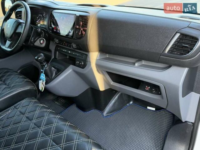 Белый Пежо Эксперт груз.-пасс., объемом двигателя 2 л и пробегом 298 тыс. км за 14200 $, фото 70 на Automoto.ua