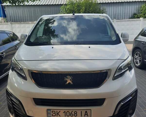 Пежо Эксперт груз.-пасс. 2018 в Ровно на Automoto.ua Белый Пежо Эксперт груз.-пасс., объемом двигателя 2 л и пробегом 270 тыс. км за 18000 $, фото 2 на Automoto.ua