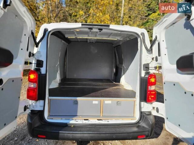 Белый Пежо Эксперт груз.-пасс., объемом двигателя 2 л и пробегом 209 тыс. км за 16400 $, фото 15 на Automoto.ua