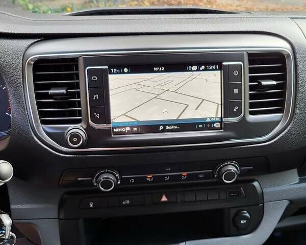 Белый Пежо Эксперт груз.-пасс., объемом двигателя 2 л и пробегом 209 тыс. км за 16400 $, фото 31 на Automoto.ua