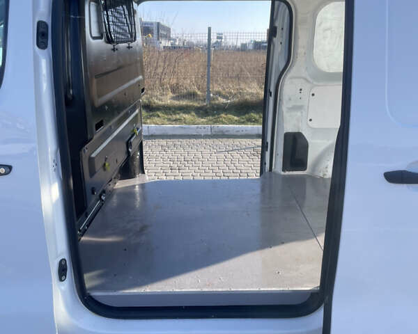 Білий Пежо Експерт вант.-пас., об'ємом двигуна 2 л та пробігом 90 тис. км за 17900 $, фото 7 на Automoto.ua