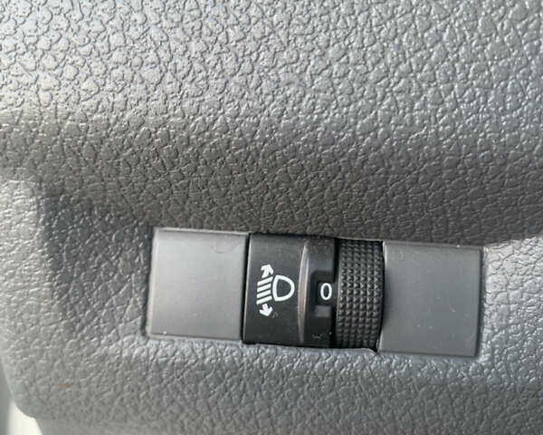 Пежо Эксперт груз.-пасс. 2021 в Тернополе на Automoto.ua Белый Пежо Эксперт груз.-пасс., объемом двигателя 0 л и пробегом 63 тыс. км за 25300 $, фото 13 на Automoto.ua