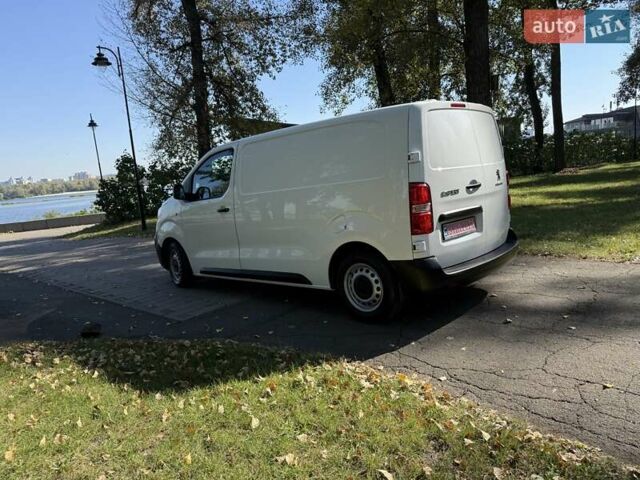 Білий Пежо Експерт вант.-пас., об'ємом двигуна 1.5 л та пробігом 162 тис. км за 15950 $, фото 3 на Automoto.ua