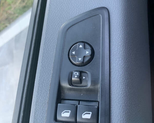 Пежо Эксперт груз.-пасс. 2021 в Тернополе на Automoto.ua Белый Пежо Эксперт груз.-пасс., объемом двигателя 0 л и пробегом 63 тыс. км за 25300 $, фото 11 на Automoto.ua