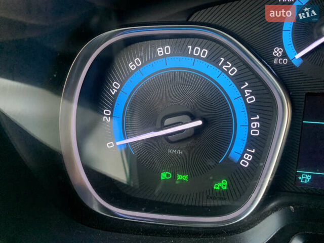 Пежо Эксперт груз.-пасс. 2021 в Тернополе на Automoto.ua Белый Пежо Эксперт груз.-пасс., объемом двигателя 0 л и пробегом 63 тыс. км за 25300 $, фото 16 на Automoto.ua