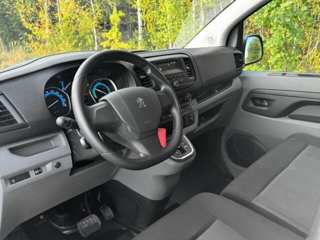 Білий Пежо Експерт вант.-пас., об'ємом двигуна 0 л та пробігом 31 тис. км за 26000 $, фото 8 на Automoto.ua