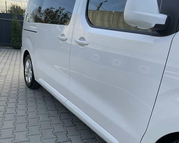 Пежо Эксперт груз.-пасс. 2021 в Ровно на Automoto.ua Белый Пежо Эксперт груз.-пасс., объемом двигателя 2 л и пробегом 48 тыс. км за 25500 $, фото 8 на Automoto.ua