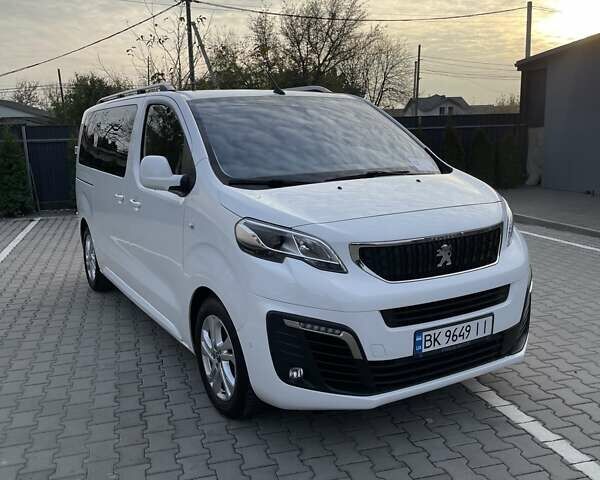Пежо Эксперт груз.-пасс. 2021 в Ровно на Automoto.ua Белый Пежо Эксперт груз.-пасс., объемом двигателя 2 л и пробегом 48 тыс. км за 25500 $, фото 44 на Automoto.ua