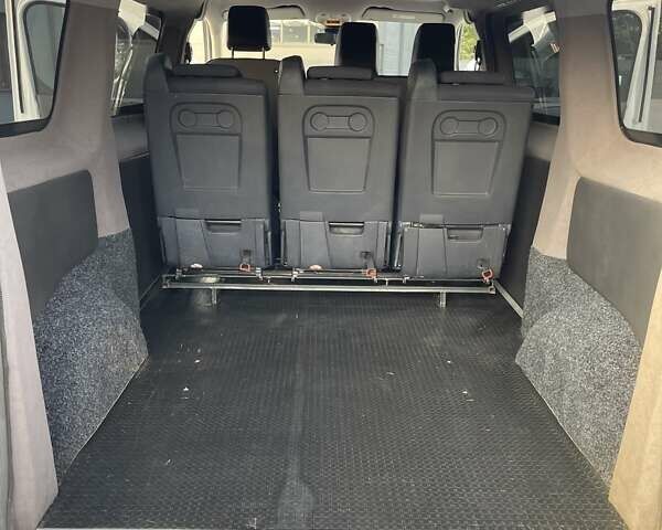 Пежо Эксперт груз.-пасс. 2021 в Ровно на Automoto.ua Белый Пежо Эксперт груз.-пасс., объемом двигателя 2 л и пробегом 48 тыс. км за 25500 $, фото 36 на Automoto.ua