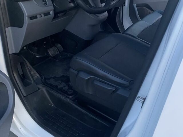 Белый Пежо Эксперт груз.-пасс., объемом двигателя 2 л и пробегом 251 тыс. км за 19000 $, фото 9 на Automoto.ua