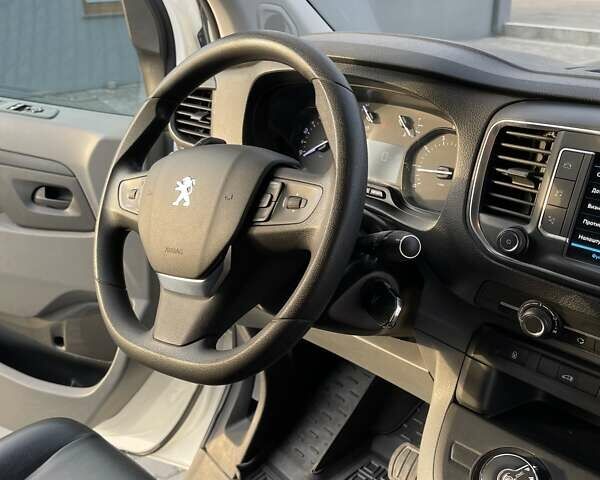 Пежо Эксперт груз.-пасс. 2021 в Ровно на Automoto.ua Белый Пежо Эксперт груз.-пасс., объемом двигателя 2 л и пробегом 48 тыс. км за 25500 $, фото 37 на Automoto.ua