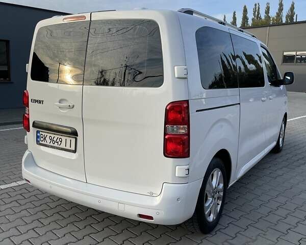 Пежо Эксперт груз.-пасс. 2021 в Ровно на Automoto.ua Белый Пежо Эксперт груз.-пасс., объемом двигателя 2 л и пробегом 48 тыс. км за 25500 $, фото 10 на Automoto.ua