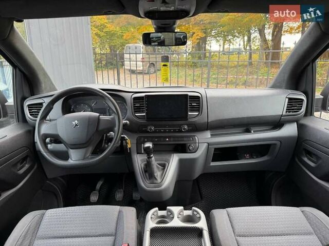 Пежо Эксперт груз.-пасс. 2023 в Хмельницком на Automoto.ua Белый Пежо Эксперт груз.-пасс., объемом двигателя 2 л и пробегом 32 тыс. км за 32200 $, фото 26 на Automoto.ua