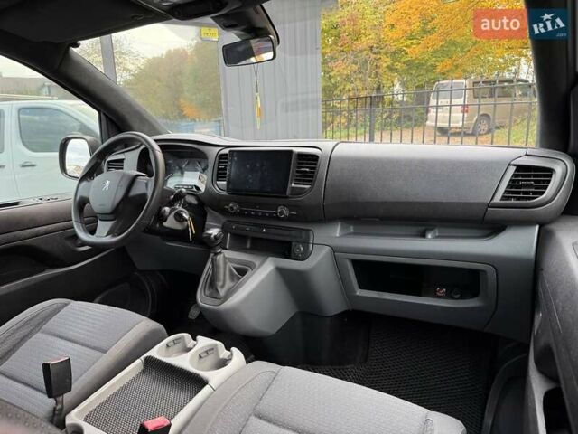 Пежо Эксперт груз.-пасс. 2023 в Хмельницком на Automoto.ua Белый Пежо Эксперт груз.-пасс., объемом двигателя 2 л и пробегом 32 тыс. км за 32200 $, фото 27 на Automoto.ua