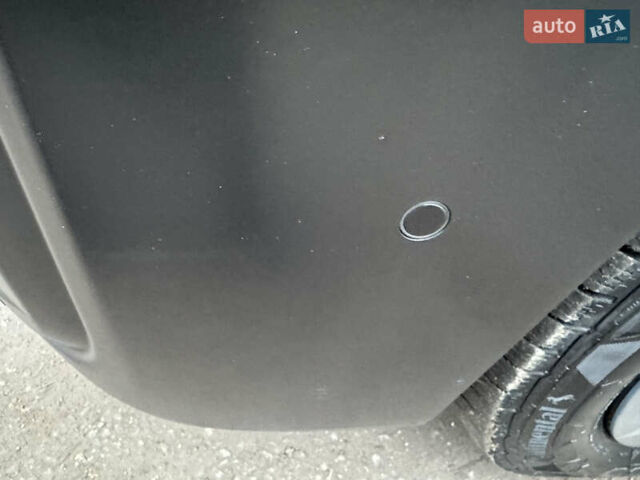 Белый Пежо Эксперт груз.-пасс., объемом двигателя 2 л и пробегом 255 тыс. км за 18800 $, фото 51 на Automoto.ua