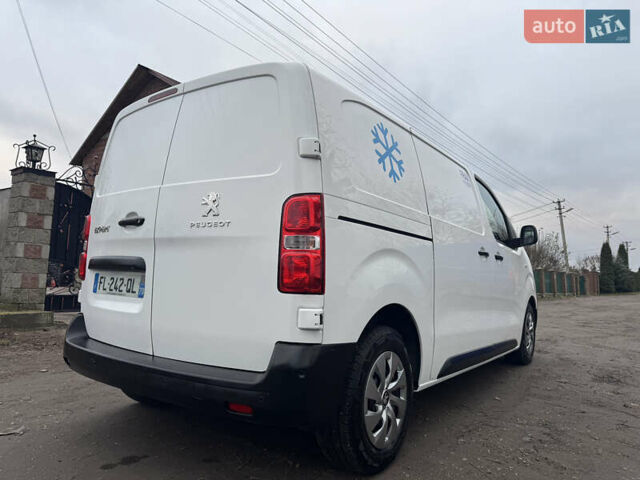 Белый Пежо Эксперт груз.-пасс., объемом двигателя 2 л и пробегом 255 тыс. км за 18800 $, фото 69 на Automoto.ua