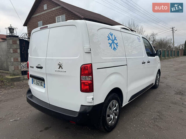 Белый Пежо Эксперт груз.-пасс., объемом двигателя 2 л и пробегом 255 тыс. км за 18800 $, фото 68 на Automoto.ua