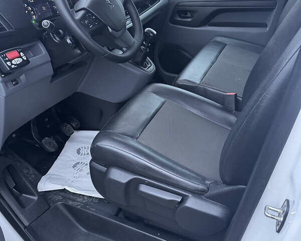 Белый Пежо Эксперт груз.-пасс., объемом двигателя 2 л и пробегом 255 тыс. км за 18800 $, фото 13 на Automoto.ua