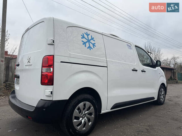 Белый Пежо Эксперт груз.-пасс., объемом двигателя 2 л и пробегом 255 тыс. км за 18800 $, фото 66 на Automoto.ua
