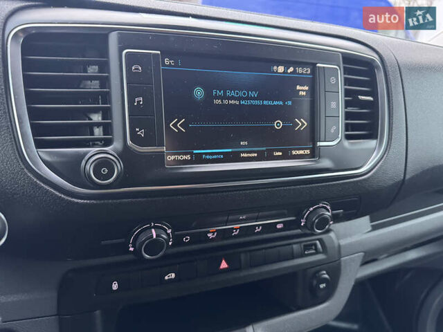 Белый Пежо Эксперт груз.-пасс., объемом двигателя 2 л и пробегом 255 тыс. км за 18800 $, фото 41 на Automoto.ua