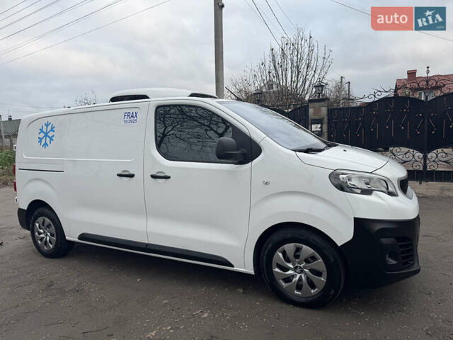 Белый Пежо Эксперт груз.-пасс., объемом двигателя 2 л и пробегом 255 тыс. км за 18800 $, фото 60 на Automoto.ua